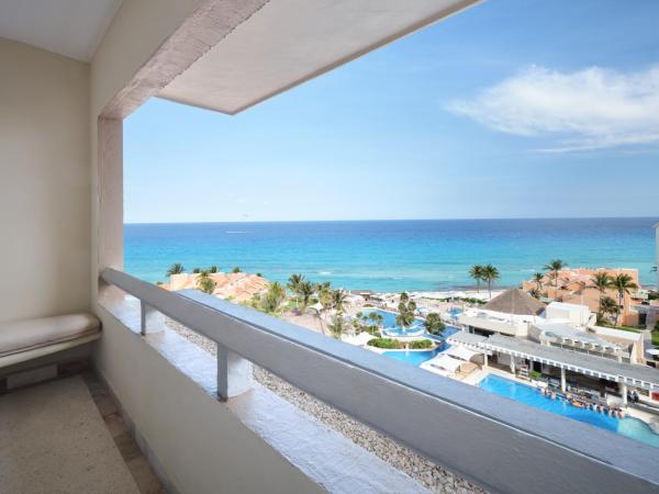 Wyndham Grand Cancun All Inclusive Resort & Villas : photo 3 de la chambre chambre double premier avec vue sur l’océan - non-fumeurs