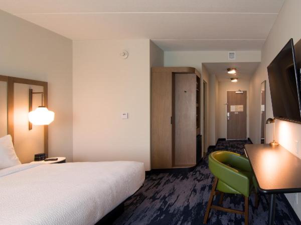 Fairfield Inn & Suites by Marriott Nashville Airport : photo 3 de la chambre chambre lit king-size