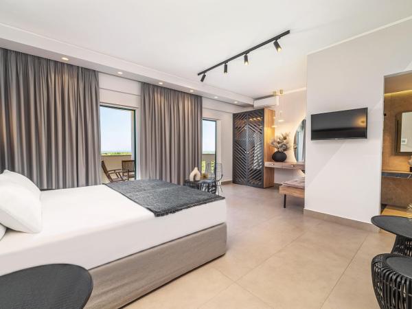 San Giovanni Beach Resort and Suites : photo 2 de la chambre superior panorama suite sea view