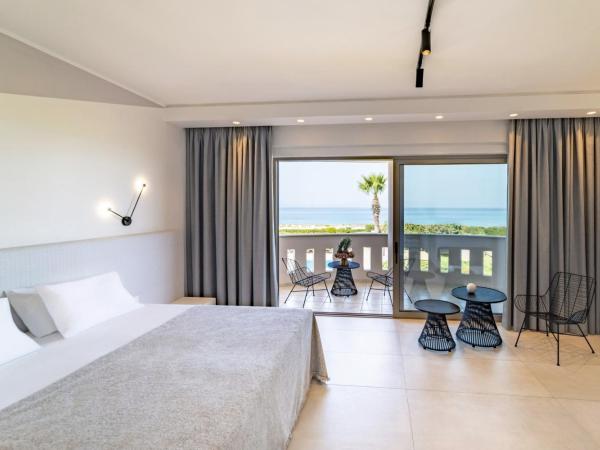 San Giovanni Beach Resort and Suites : photo 4 de la chambre superior panorama suite sea view