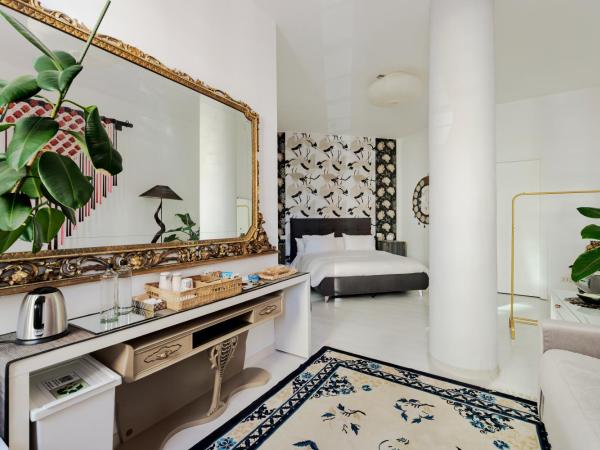 MY PLACE Suite Apartment - Milano Navigli : photo 9 de la chambre chambre quadruple deluxe
