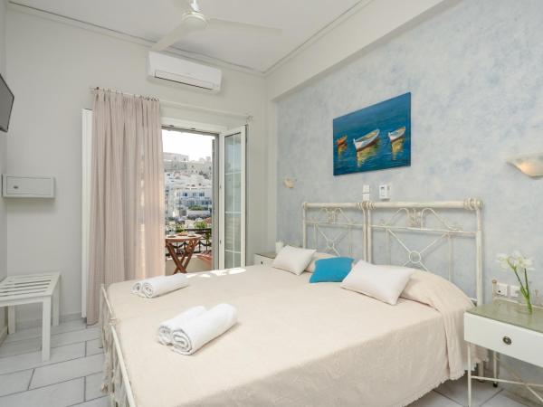 Sofi pension : photo 7 de la chambre chambre double ou lits jumeaux - vue sur ville