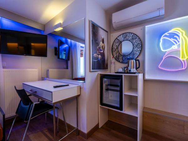 Gallery Residence & Hotel Nişantaşı : photo 7 de la chambre chambre double avec terrasse