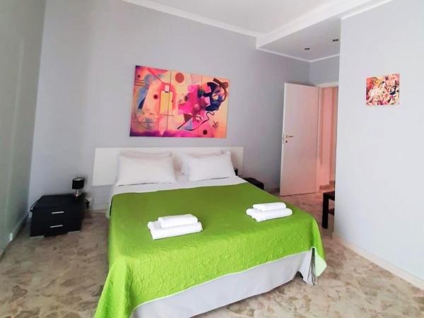 ROOM 110 BARI -guesthouse- : photo 4 de la chambre chambre double standard