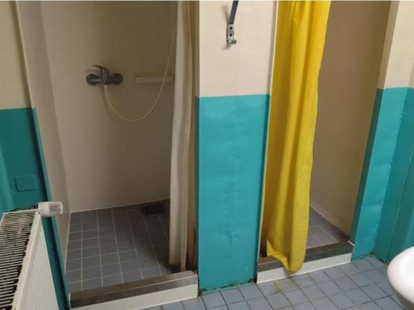 Shipotel-Berlin GmbH, Shipotel Eastern & Shipotel Western : photo 3 de la chambre shipotel western - triple cabin with shared bathroom