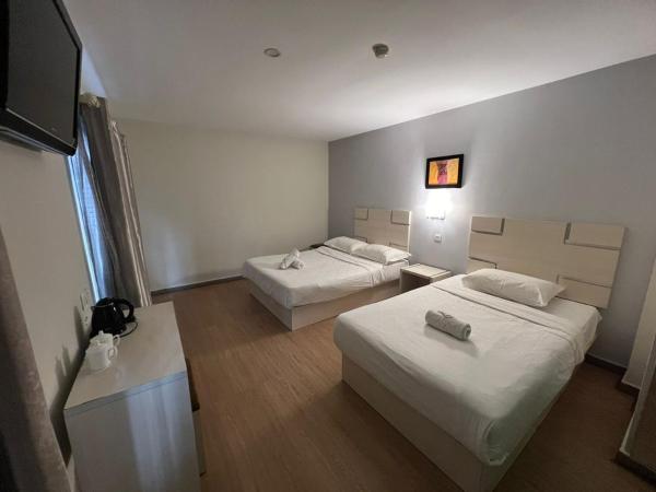 Seeds Hotel Cheras Maluri : photo 1 de la chambre chambre triple