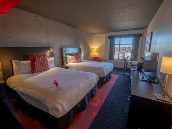 Grand Times Hotel - Aeroport de Quebec : photo 3 de la chambre chambre confort avec 2 lits queen-size