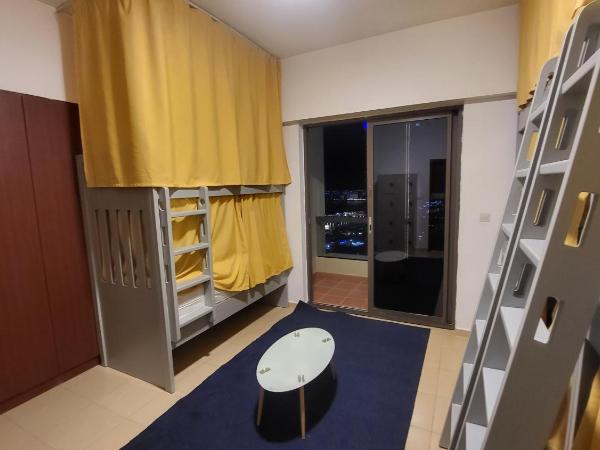 Atlantis View Hostel : photo 1 de la chambre lit dans dortoir de 8 lits