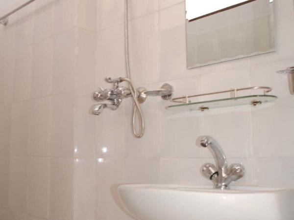 Avalon House : photo 2 de la chambre chambre double ou lits jumeaux standard