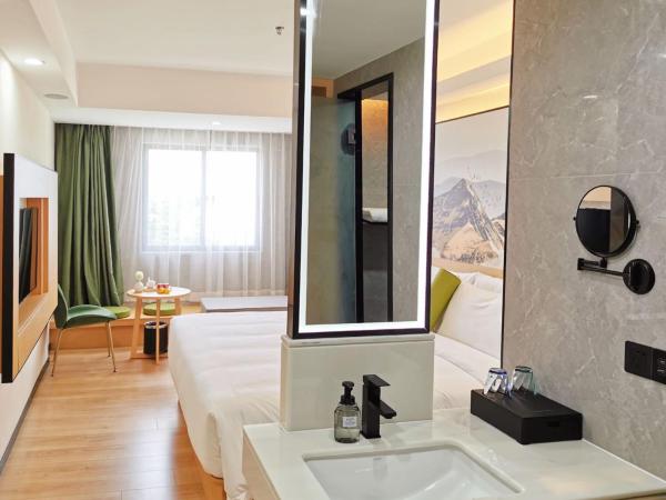 Connar Hotel - Shenzhen Futian : photo 6 de la chambre chambre double avec vue