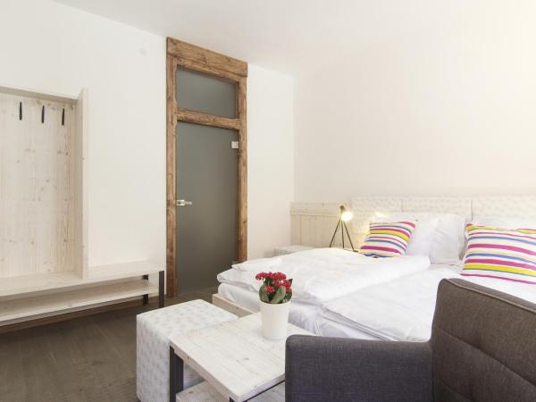 Largo : photo 8 de la chambre chambre double ou lits jumeaux standard