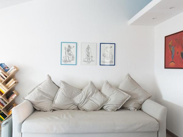 B&B Palazzo Mirelli : photo 2 de la chambre studio avec terrasse - vue sur mer