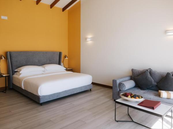 Joy Island Maldives All Inclusive Resort : photo 1 de la chambre lagoon villa with sunrise view