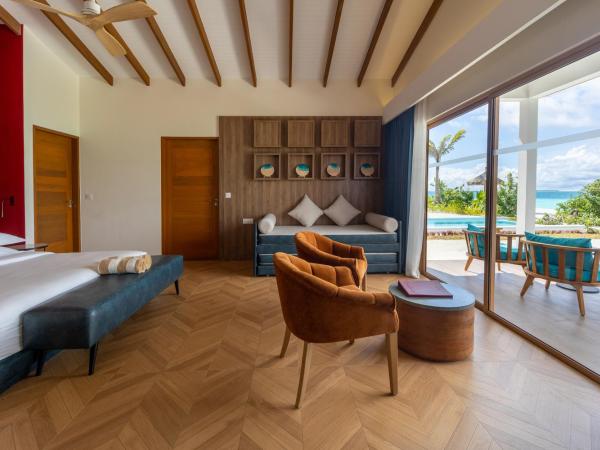 Joy Island Maldives All Inclusive Resort : photo 8 de la chambre beach suite with sunset view