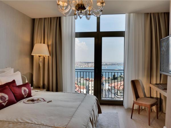 CVK Park Bosphorus Hotel Istanbul : photo 1 de la chambre suite exécutive - vue sur bosphore - accès au salon