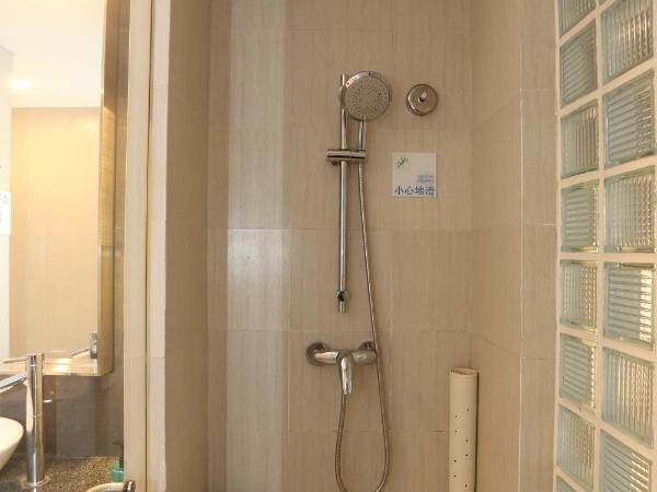 Holiday Inn Express Shanghai Jinsha, an IHG Hotel : photo 1 de la chambre chambre lit queen-size standard - non-fumeurs