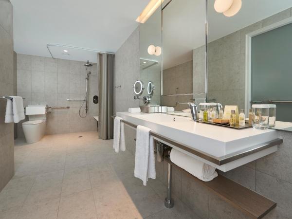 Parmelia Hilton Perth : photo 4 de la chambre chambre lit king-size