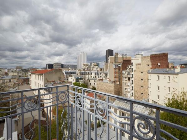 Campanile Paris 14 - Maine Montparnasse : photo 4 de la chambre chambre prestige - 1 lit double