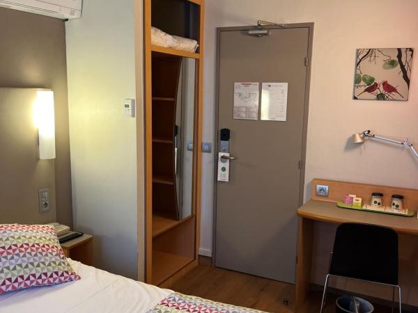 Campanile Paris 14 - Maine Montparnasse : photo 2 de la chambre chambre double