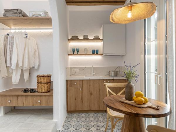 Sofi pension : photo 7 de la chambre suite junior avec terrasse