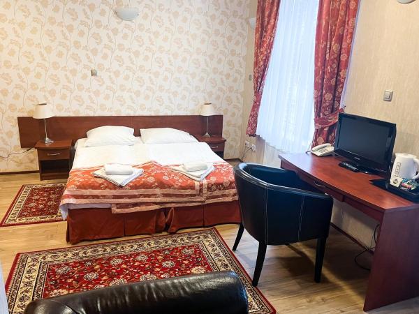 Hotel Logos : photo 10 de la chambre chambre double supérieure