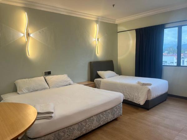 Fair Park Hotel : photo 5 de la chambre chambre triple supérieure