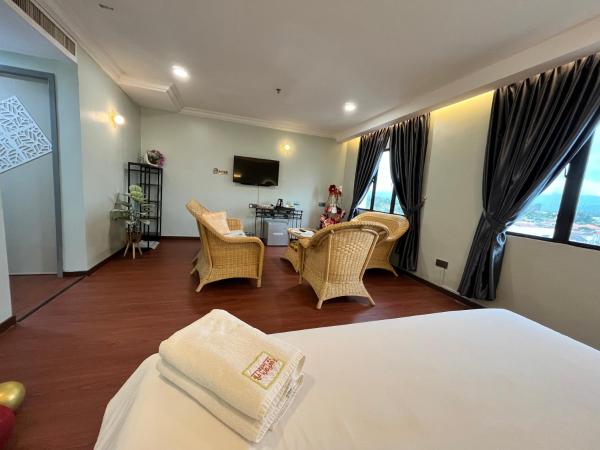 Fair Park Hotel : photo 4 de la chambre suite lit king-size