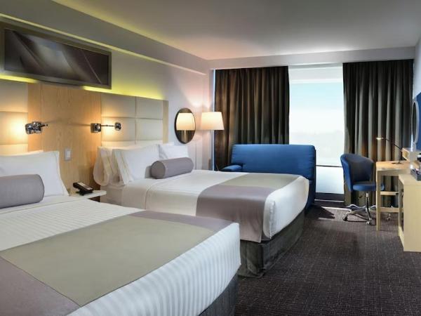 Gran Hotel de Puebla by HNF : photo 2 de la chambre chambre standard avec 2 lits queen-size