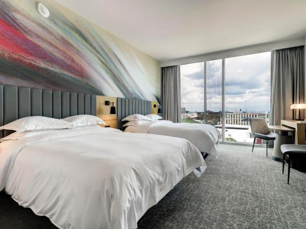 Hilton University of Houston : photo 2 de la chambre chambre deluxe avec 2 lits queen-size et vue