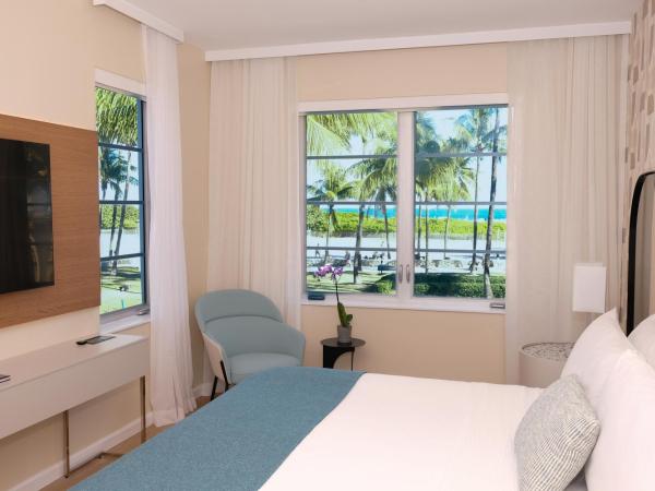 Avalon Hotel : photo 4 de la chambre chambre lit king-size côté océan