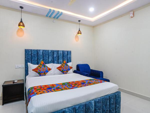 FabHotel Grand Broholic : photo 2 de la chambre chambre double supérieure