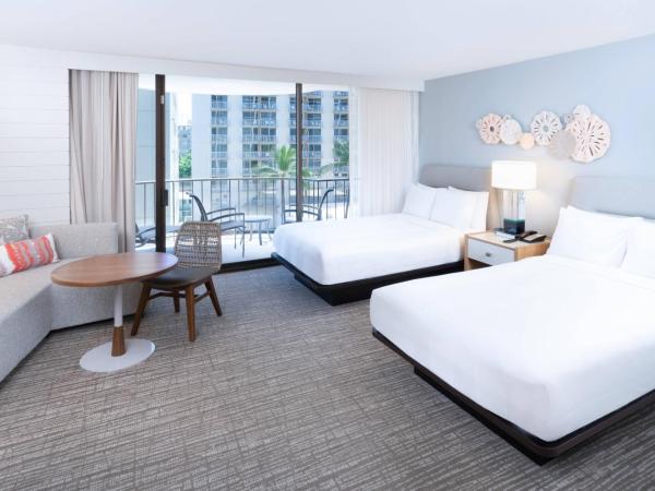 Waikiki Beach Marriott Resort & Spa : photo 3 de la chambre chambre premium avec vue sur océan, 2 lits doubles, tour kealohilani