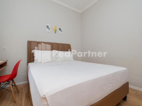 Palm Eight Mitra RedDoorz : photo 3 de la chambre chambre double deluxe