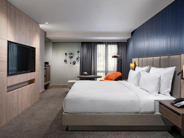 Crowne Plaza Istanbul - Ortakoy Bosphorus, an IHG Hotel : photo 1 de la chambre chambre lit king-size standard