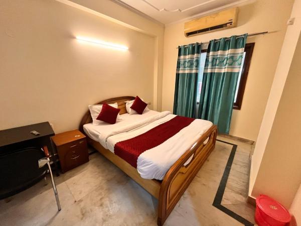 Hotel Sunshine : photo 9 de la chambre chambre double deluxe