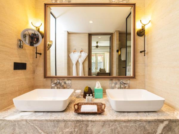 Maradiva Villas Resort and Spa : photo 3 de la chambre chambre familiale - vue sur mer