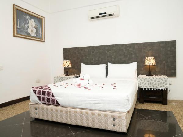 Putera Island Resort : photo 2 de la chambre chambre deluxe