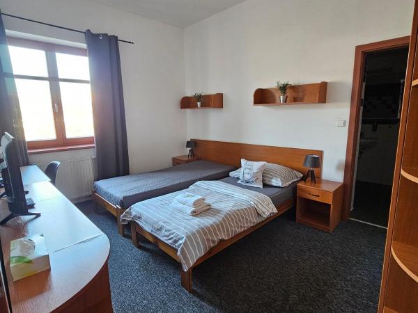 Penzion a Restaurace Simanda : photo 6 de la chambre chambre lits jumeaux