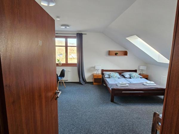 Penzion a Restaurace Simanda : photo 3 de la chambre chambre triple