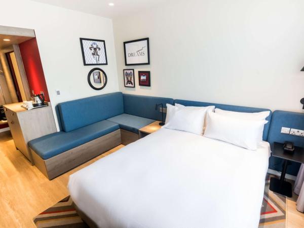 Hampton By Hilton Blackpool : photo 2 de la chambre chambre lit queen-size premium avec canapé-lit - non-fumeurs