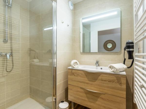 MY Hôtel Résidences - La Grande-Motte : photo 7 de la chambre appartement avec terrasse