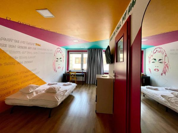 Good Times House : photo 6 de la chambre chambre deluxe double ou lits jumeaux