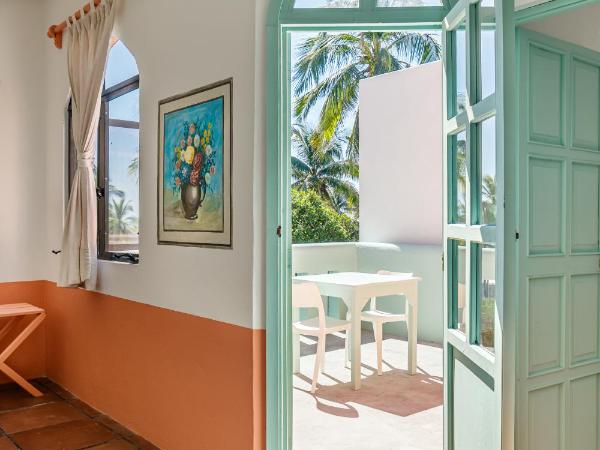 Hotel Flor de Maria : photo 6 de la chambre chambre lit king-size