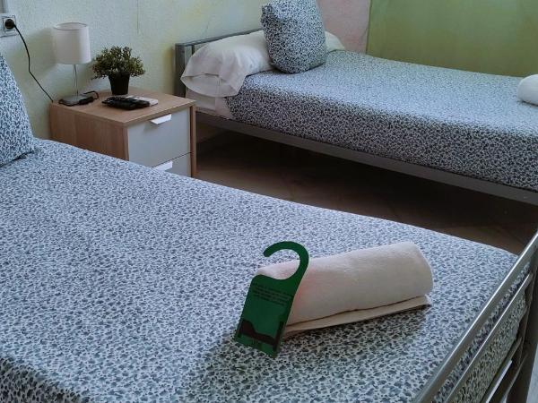 SevillaDream : photo 1 de la chambre chambre lits jumeaux avec salle de bains commune