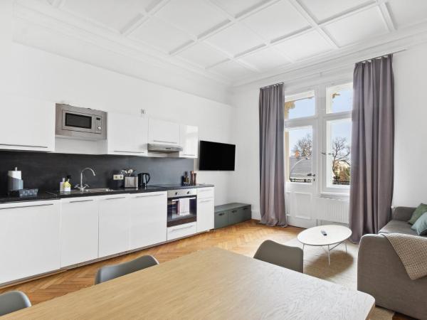 limehome Dresden Antonstraße : photo 5 de la chambre suite 2 chambres avec balcon