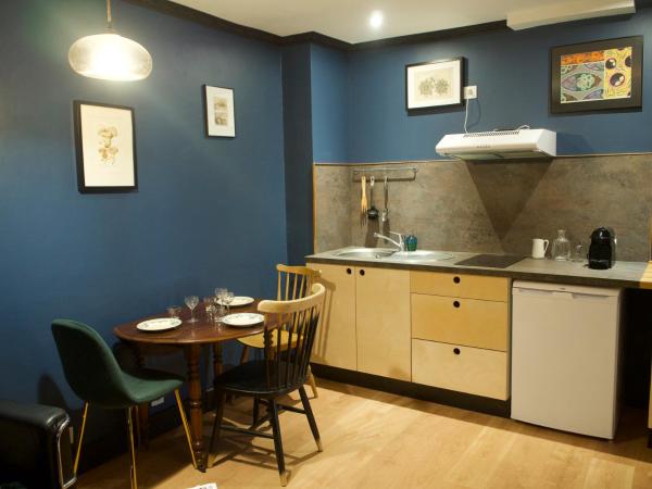 Ecolodge Appartements 2 pièces cosy gare : photo 6 de la chambre appartement standard