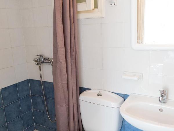 VILLA VASILIS ORNOS : photo 4 de la chambre chambre quadruple