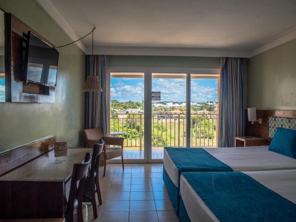 Gran Hotel Stella Maris Urban Resort & Conventions : photo 3 de la chambre chambre standard - vue sur jardin ou aire de jeux ou dunes 