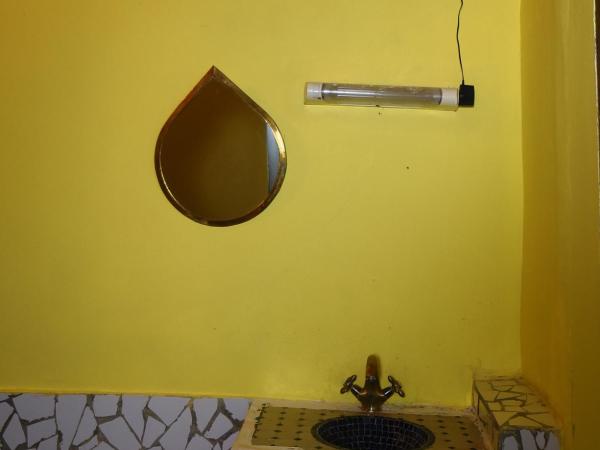 Kasbah de Tifoultoute : photo 9 de la chambre chambre double avec terrasse