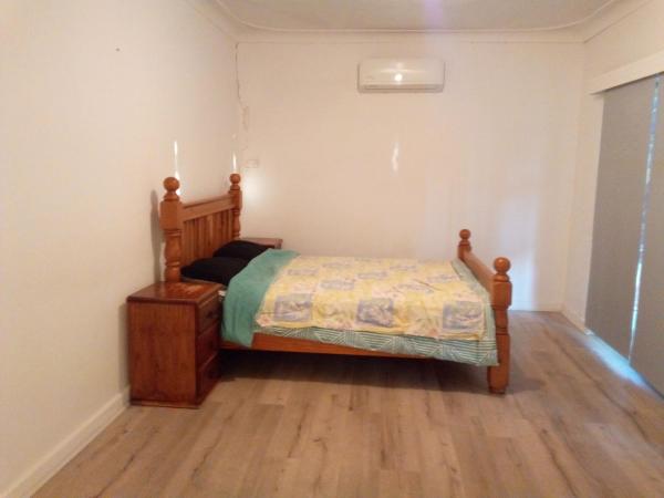 Homestay upon Kenwick Station : photo 2 de la chambre chambre double Économique